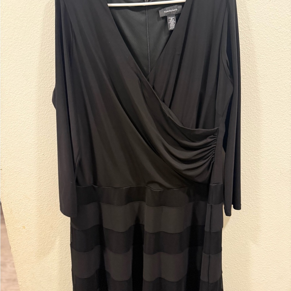 R&M Richards Black Long Sleeve Dress